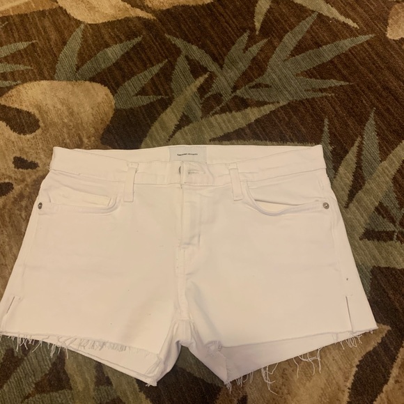 Current/Elliott white shorts cut off - Picture 3 of 4